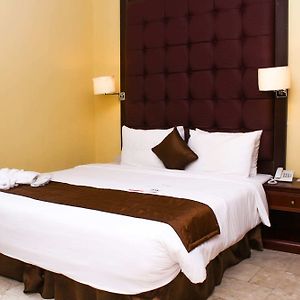 Bolingo Hotel